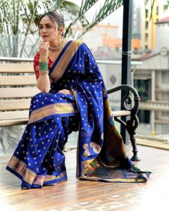Amruta Khanvilkar Instagram - Made of beauty and grace the #nineyards by @pratha_sarees 
@kankshinistudio 

#amrutakhanvilkar