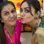 Amruta Khanvilkar Instagram – #happydiwali 
Thankyou @mysilklove for the beautiful saree 
And @sorayaajewels_