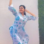 Amruta Khanvilkar Instagram – What a phenomenal dancer you are… can’t thankyou enough for doing this …. @sanskruti_balgude_official ❤️
Morya 
@rahuldeshpandeofficial @ashishpatil_the_lavniking 
#ganarajgajanan