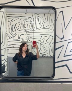 Amrutha Srinivasan Instagram - Throwback to some pampering a month ago @anlon.artsalon serving some Friday Fierce 💃🏻 thanks to @appu.anlon (FOREVER) 😂♥️