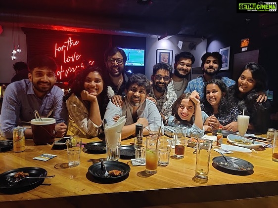Amrutha Srinivasan Instagram - My world - and it's bloody beautiful :) #byebye28hello29 You guys are the best. I am so grateful for you all. Love you all so much. I know I'm late .. but, I just don't know how to thank you all .. I mean I do expect you all to fkin show up for me just as I would for you all, but the fact that you all are and continue to be the loves of my life and support system means the world to me. 😭♥️ #countingmyblessings