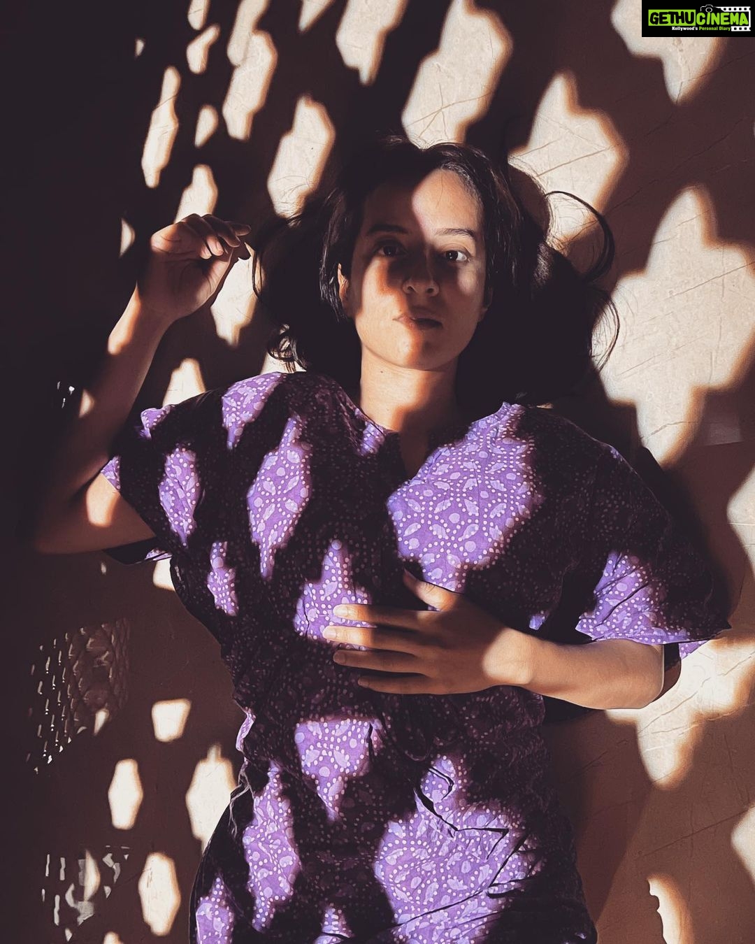 Amrutha Srinivasan Instagram - 🤳 @reemaravi8