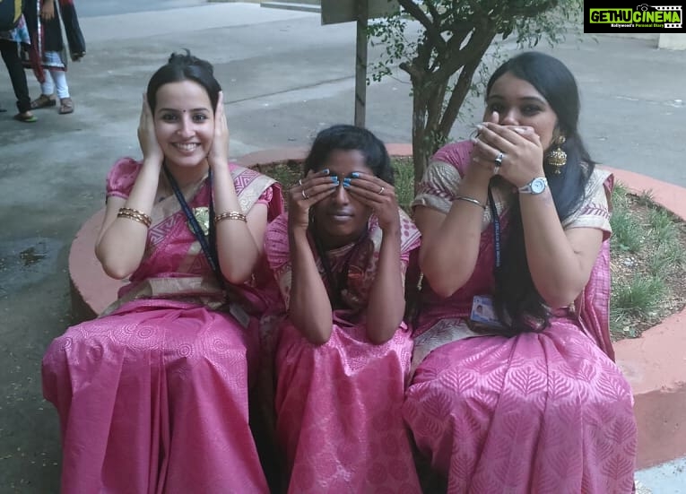 Amrutha Srinivasan Instagram - No, no, don't laugh. We are the President (naandhaan), Cul Sec (Poo) and Treasurer (Mini). We are sooooo cool. 😂 And I love these girls to bits. 2014, was it? Sigh. Can we just go back to Anna Kadai Gobi 65 Lime Soda and Best Biryani please? 😭❤️