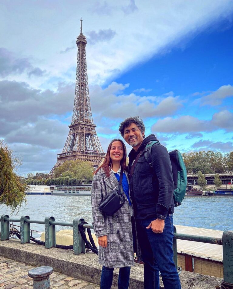 Amrutha Srinivasan Instagram - Time. My partner gifted me time, for this birthday. Not his time, not a watch, but time lol. Heheh okay not really - but I get to turn 30, five and a half hours later than I would have, thanks to the timezone I'm currently in. 😉 inniku ingendhu Eiffel Tower paathom. naalaiku Eiffel Tower lendhu inga paapom. 😂♥️ Happy thirt-day to me :)