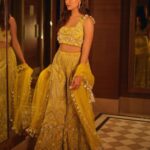 Amyra Dastur Instagram - ☀️ . . . In @payalsinghal for #cdc promotions 🕊️ . . . Styled by @thenanditakohli Assisted by @_bavleensethi Jewellery @jewellerybydivyachugh HMUA @makeupbysoniakrishna Chandigarh, India
