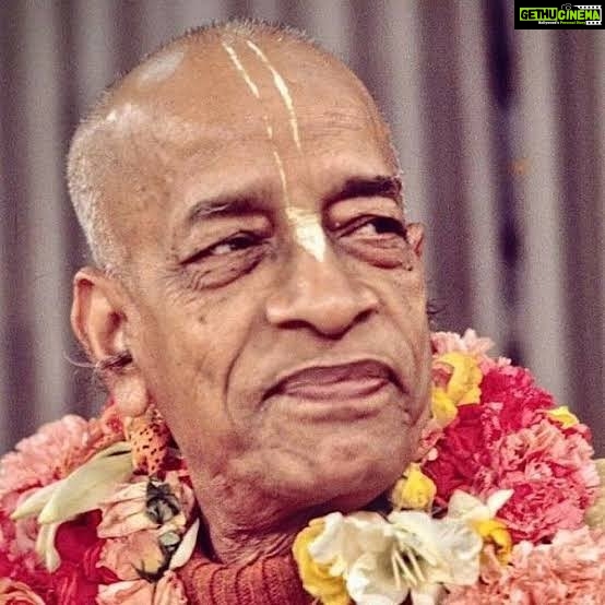 Anagha Bhosale Instagram - Srila Prabhupada's 46th Disappearance Day . Swipe⬅️ "All of us have had billions of births, and we have always given those lives simply to sense gratification. If you give one birth to Krishna, you will not be the loser. JUST GIVE ONE LIFE TO KRISHNA And if you're not satisfied, you still get more births." - Srila Prabhupada . Spirit soul is one; therefore, only one activity: to serve the Lord. That's all. The Lord is one, and the spirit soul, qualitatively one, and the activities also one. That is our mission: one God, one mantra, one scripture, one activity. One God: Krsna. One mantra: Hare Krsna. One scripture: Bhagavad-gita. And one activity: to serve Krsna. That's all. . Please start chanting Hare Krishna mahamantra everyone 🙏🏻 #harekrishnaharekrishnakrishnakrishnahareharehareramahareramaramaramaharehare