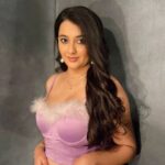 Anamika Chakraborty Instagram - It's a secret Work for @secrettemptationofficial @anamikachakraborty @sampurna_dey_100 @rupsha_roy_official @svfbrands #work #secret #shooting