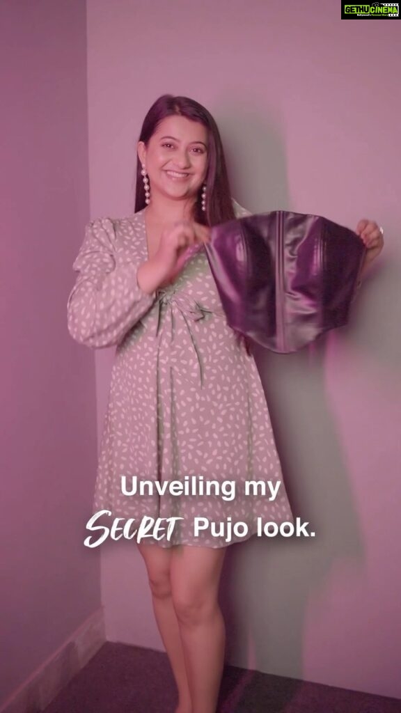 Anamika Chakraborty Instagram - Serving you major goddess vibes with a sprinkle of @secrettemptationofficial Who needs to worry when you’ve got the power of irresistible fragrance to slay Pujo looks like a queen? . . Get yours from https://secrettemptation.in/ #SecretToPujoLook #SecretTemptation #itsasecret #ad #SecretToCompleteLook #PujoSecret #SajorSecret
