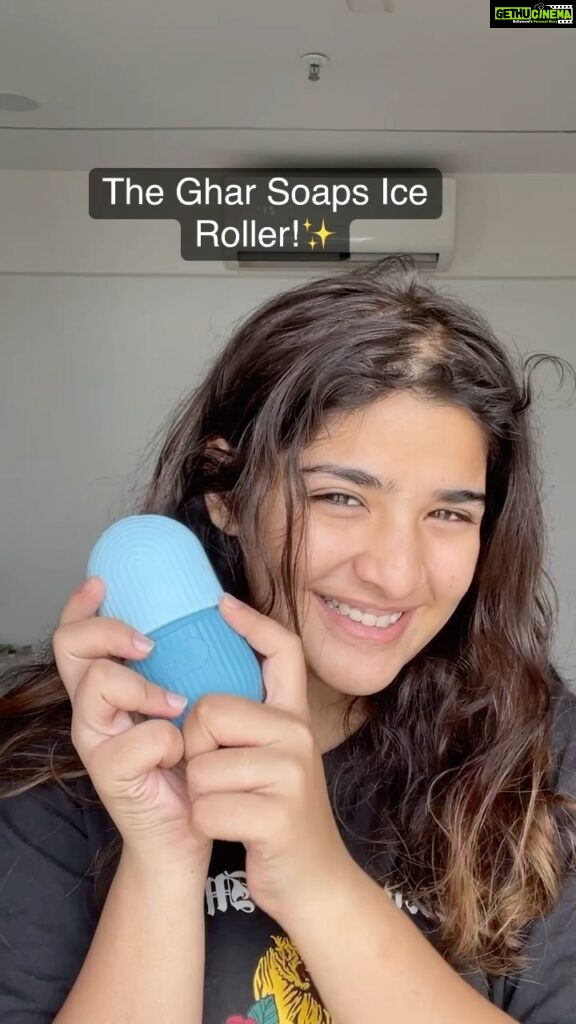 Ananya Agarwal Instagram - @gharsoaps Ice Roller came to the rescue!! use my code CQJKXZ23GG for a 10% discount #gharsoaps #gharsoapsiceroller
