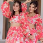 Ananya Rao Instagram - Uff meri dil💕 #hit #tiktokdance #tiktoklove #tiktokindia #tiktoklover #tiktok #tiktoktwins #tiktokgirls #twindancers #twinster #twingoals #twins #goals #dancer #dancers #dancelove #dancersofinstagram #southindiangirls #southindiandance #reels #reelsinstagram #instagramreels #ananyaapoorva #ananya