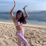 Ananya Rao Instagram - Rani feels in 🇲🇺 Mauritius ♥️🙈 Happy mood sponsored by @gtholidays.in ♥️ 📷 credits: @mauritius_photo_video ♥️ #hit #tiktokdance #tiktoklove #tiktokindia #tiktoklover #tiktok #tiktoktwins #tiktokgirls #twindancers #twinster #twingoals #twins #goals #dancer #dancers #dancelove #dancersofinstagram #southindiangirls #southindiandance #reels #reelsinstagram #instagramreels #ananyaapoorva #ananya Mauritius, Indian Ocean, Africa
