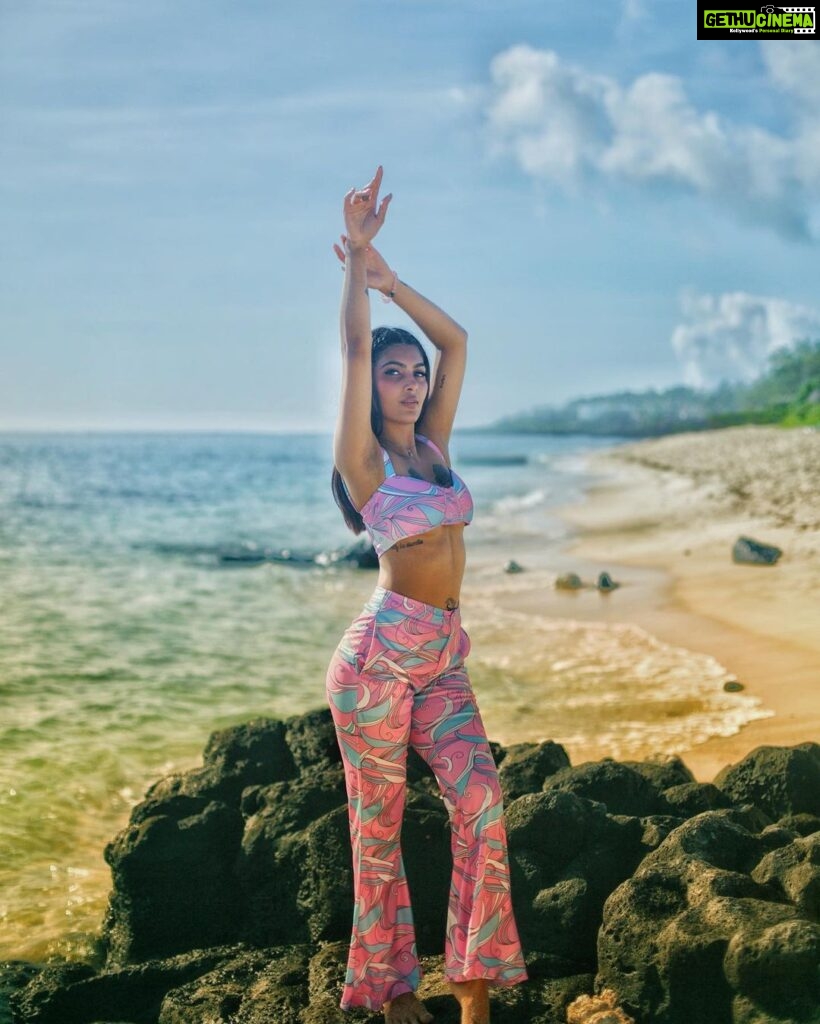 Ananya Rao Instagram - Mindset is everythin ♥️ #happy #mauritius #vacation #livingthedream #livingthelife #mindset #tattoo #beach