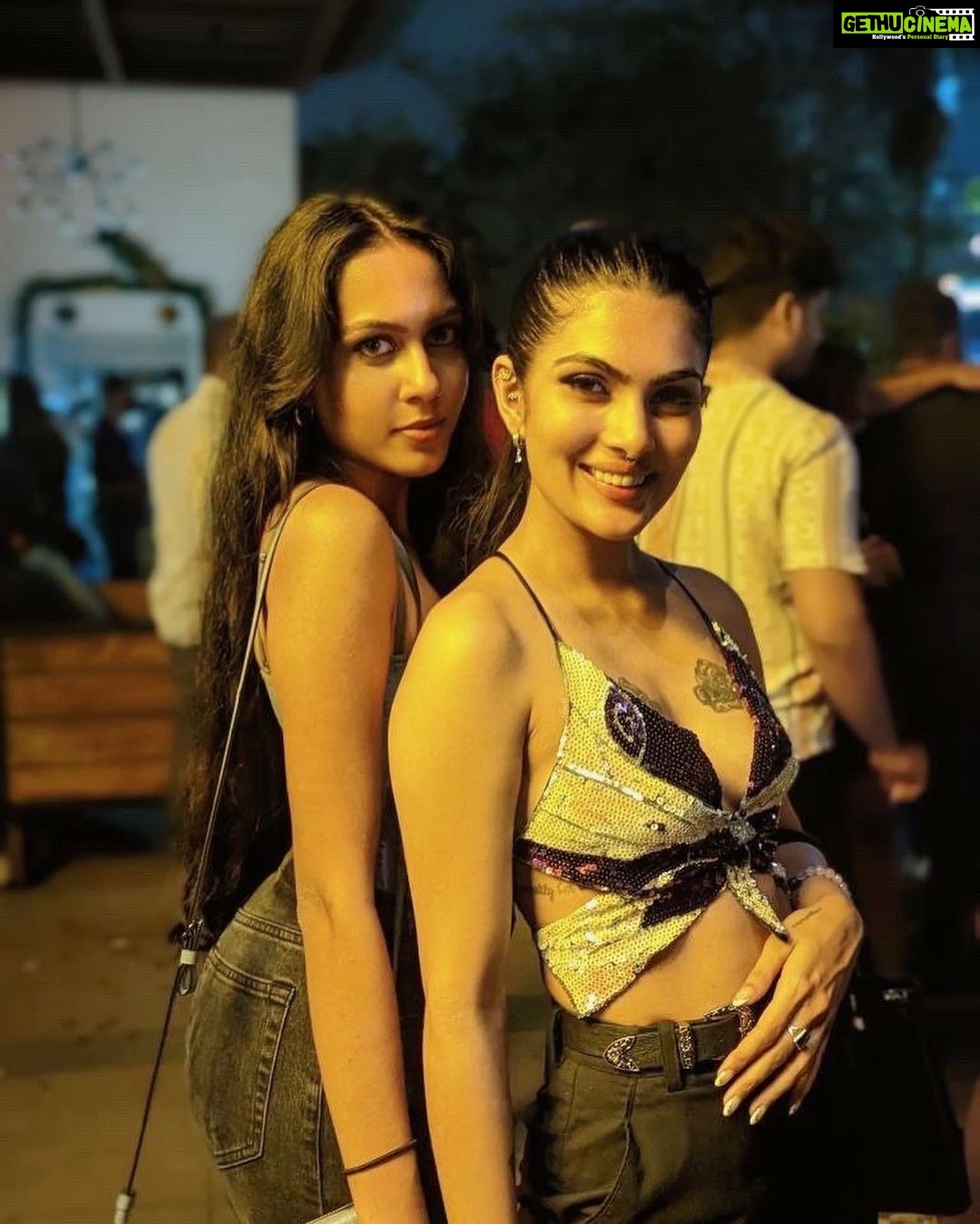 Ananya Rao Instagram - The dynamic duo is back😍 can’t wait for us to slay😎 #priorities #newme #new #change #pretty #strong #alive #love #happymood #stronghead #peaceful #beauty #beautiful #feelingblessed #prettyhot #ananya #feltpretty #southindiangirls #south #indiangirls #india #instagram #instagood #instadaily #soul #glow #tattoo #tattoos #ananya #twins