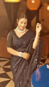 Anara Gupta Instagram - Phir jaanejaana ho gaye ❤️🧿

#aa #anara #anaragupta #anaraguptareels 

#reelsinstagram #reels #reelsvideo #reelitfeelit #reelsindia #reelkarofeelkaro