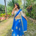 Anara Gupta Instagram - धड़कनों को कुछ तो काबू में रख ऐ दिल… अभी तो पलकें झुकाई है मुस्कुराना अभी बाकी है……❤️🧿 #aa #anara #anaragupta #ootd #photography #photo #photooftheday #picoftheday #instagood #insta #instagram #instadaily #instalike Palghar