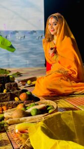 Anara Gupta Instagram - Pls aap sab aapni reels banayen mere is song pe Aur mere saath collaboration karein … need your love and support ❤️🧿

#आवासुरूजदेव 

Anara gupta vlogs presents :

आवा सुरूज देव ( अनार के छठ )

Singer : Mamta Raut 
Feat : Anara Gupta , Vinay bihari, mamta raut, soumya sargam 
Lyrics:vinay bihari 
Music:rohit swaraj 
Video director :Prasun yadav 
Editor: krishna 
Music on Anara Gupta vlogs 

#aa #anara #anaragupta #mamtaraut #anaraguptavlogs #anaraguptareels