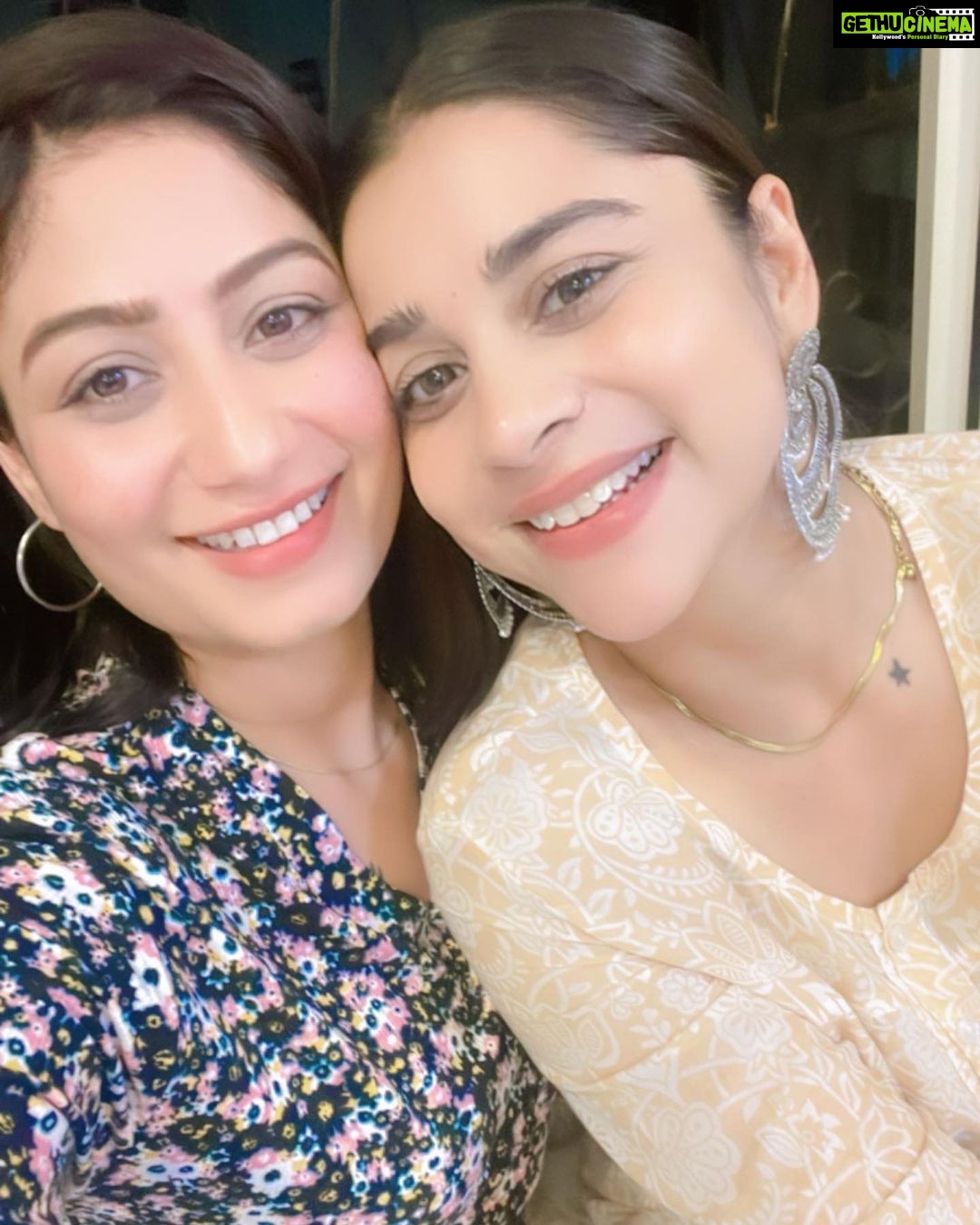 Anara Gupta Instagram - Wish you a very very happy birthday. Stay happy stay healthy. Keep rocking and God bless you. Lots of love 🎂🕉️❤️ Mumbai, Maharashtra