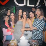 Anara Gupta Instagram - About last night @neetikajaiswal_official ‘s birthday eve celebration 🍾 it was fun time with all but specially with birthday girl n my jaan @lovyrohatgi_kohinoor ❤️🧿