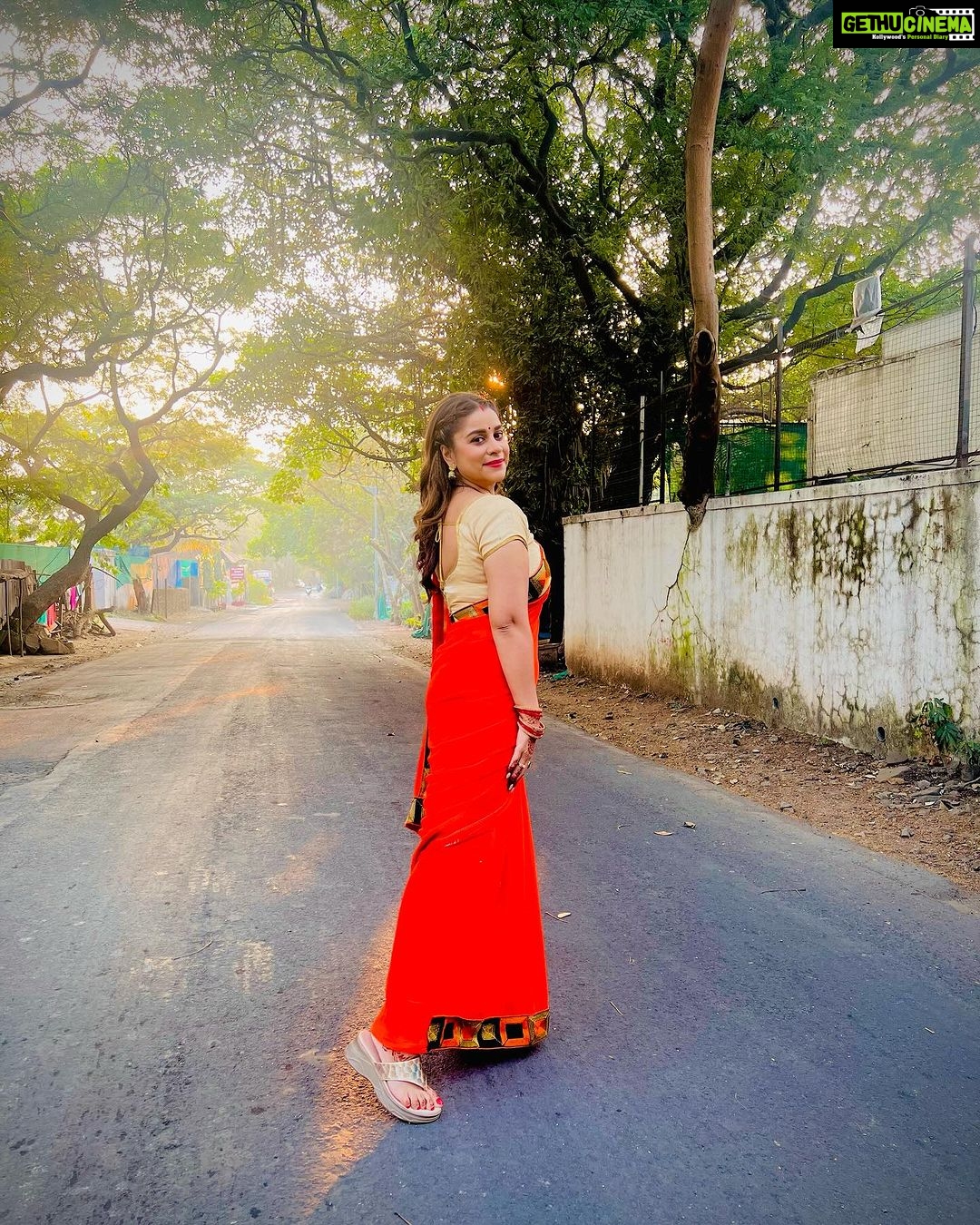 Anara Gupta Instagram - Stars don’t shine because they want to be seen. They shine because they are stars ⭐️ 🧿❤️ #aa #anara #anaragupta #ootd #picoftheday #photography #photo #photooftheday #instagram #instagood #instadaily #instalike