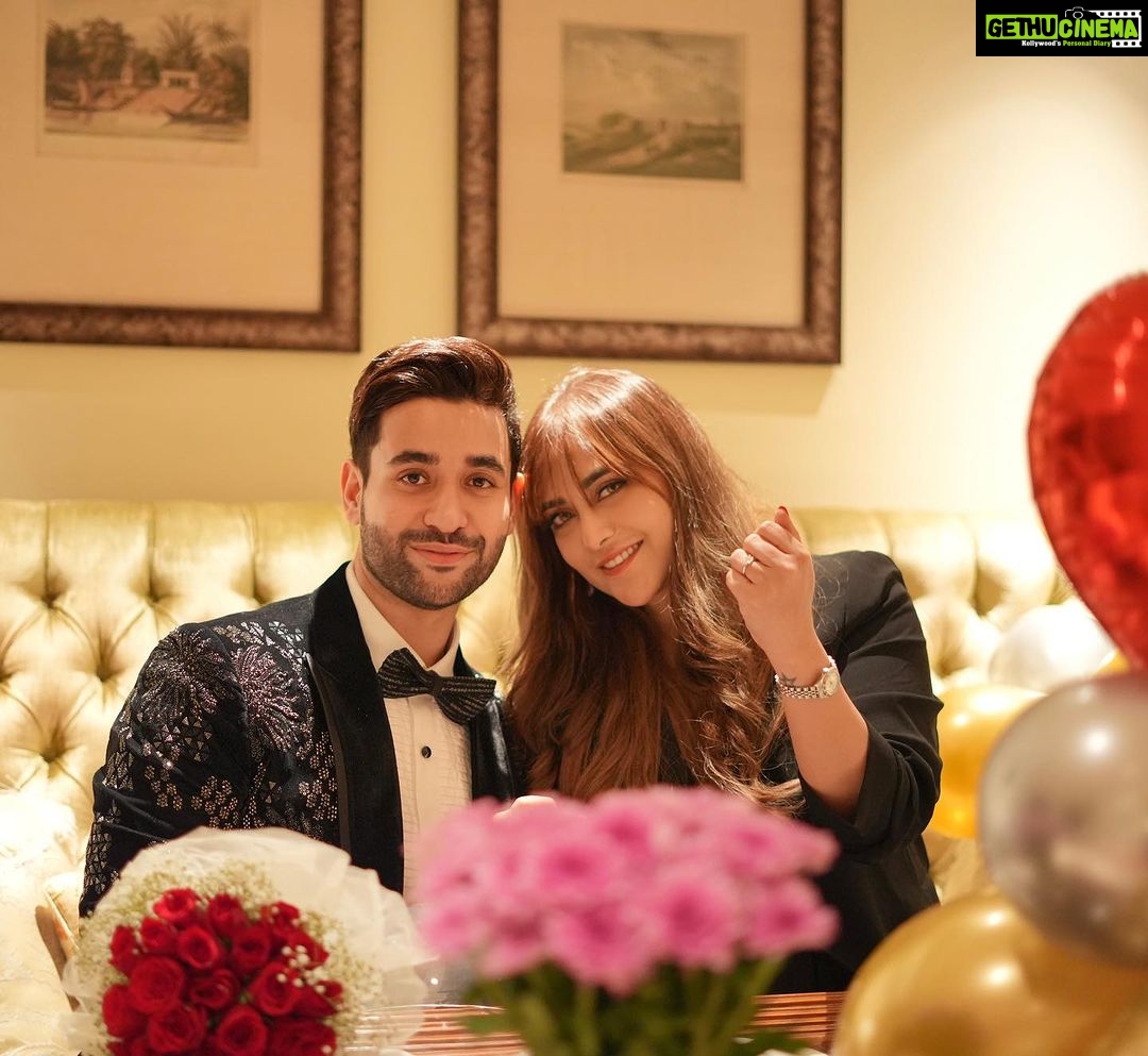 Angela Krislinzki Instagram - He Proposed & I said YES!!!! 🥺💍omg.❤️ The Taj Mahal Palace, Mumbai