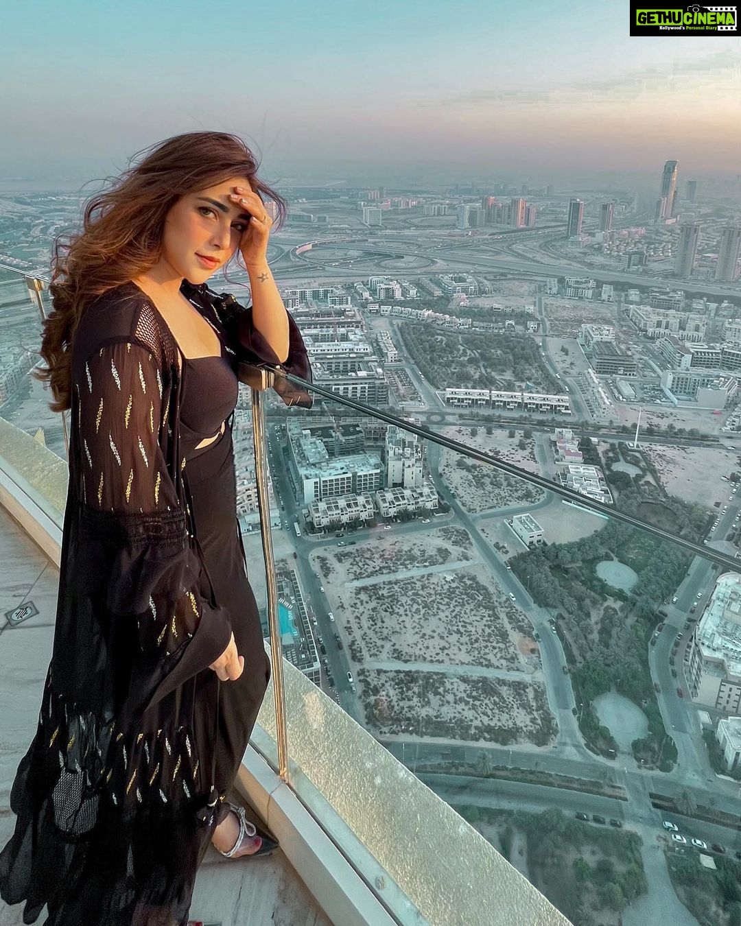 Angela Krislinzki Instagram - 💫 FIVE Jumeirah Village