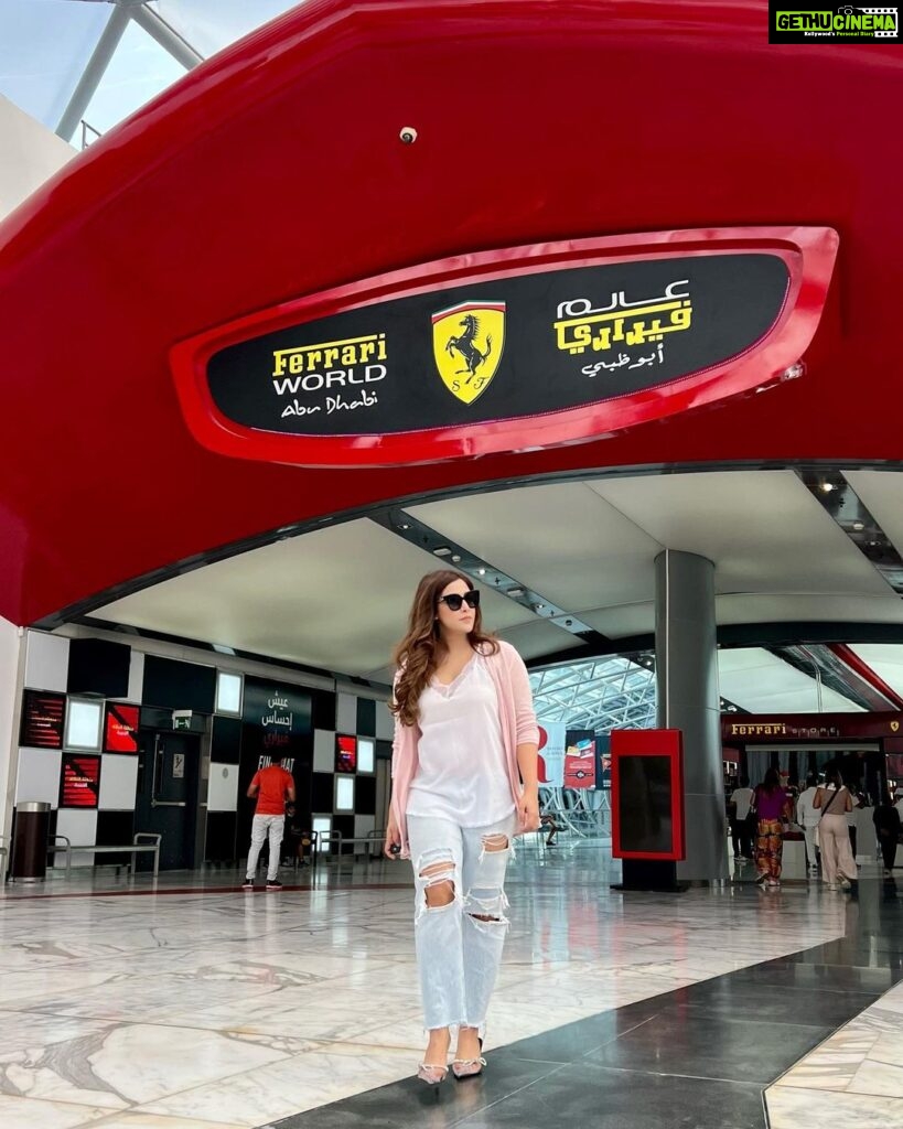 Angela Krislinzki Instagram - I see you lookin at my P-I-C 😈 Abu Dhabi, United Arab Emirates