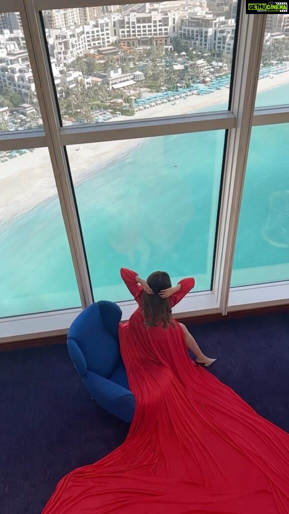 Angela Krislinzki Instagram - You the oxygen i need to survive !!! ❤ Burj Al Arab Jumeirah