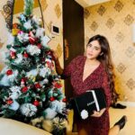 Angela Krislinzki Instagram - Merry Christmas 🎄