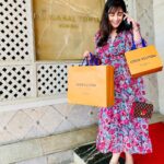 Angela Krislinzki Instagram - My birthday weekend started on a friYAY 🎂🎁💐 21 june The Taj Mahal Palace, Mumbai