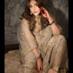 Angela Krislinzki Instagram - مہندی