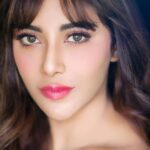 Angela Krislinzki Instagram - Leave a little sparkle everywhere you go...✨
