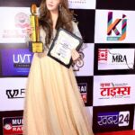 Angela Krislinzki Instagram - Such a honour to receive such a prestigious award... Dadasaheb phalke icon awards film- Most versatile Actress... #blessed #dadasahebphalkeiconaward