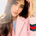 Angela Krislinzki Instagram - 😇