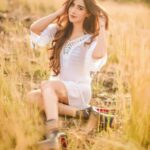 Angela Krislinzki Instagram –