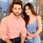 Angela Krislinzki Instagram - Have you ever lost someone you love, im sure you will love this next song by @madhav_mahajan 🔜💕