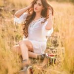 Angela Krislinzki Instagram - 🌼sunshine mixed with a little hurricane 🌼 • • •shot by @jvfilms_ 💕💕💕 • *#angelakrislinzki