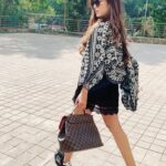 Angela Krislinzki Instagram - Agar woh palti toh woh tujh se pyar karti hai... PALAT 🙈