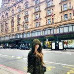 Angela Krislinzki Instagram - when ur designer coat turns out to be pubg games ghille suit 😂😂😂💰💰💰🙈🙈🙈 #ghilliesuit #pubg Harrod's London