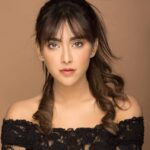 Angela Krislinzki Instagram - 📷 @nataliaarantseva i love you 💕 • • 🔝 #photogram #instagood #photooftheday #photoeveryday #instafamous #picture #beautiful #followme #explorationgram #follow #fashion #htfla #picoftheday #like4like #toptags #200likes #instadaily #unlimlikes #instagrammers #lovemyphotos #goodday #igers #instalike #likeforlike #20likes #10likes #pretty #instamood #follow4follow #photography