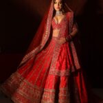 Angela Krislinzki Instagram -