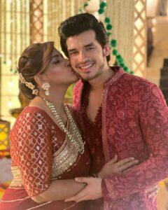 Anisha Hinduja Instagram - Happy Birthday to my most precious child @paras_kalnawat ❤️❤️❤️stay blessed always 
#lotsoflove #bonding #birthday #wishes 
#feelings #unconditional #❤️