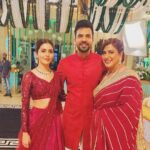 Anisha Hinduja Instagram – The colour of the festive season is #red #❤️ 
#célébration #festive #festivewear #bonding #happiness #smiles #joy #stayhappy 
Happy Dhanteras to all of you ❤️🥰