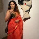 Anisha Victor Instagram - Diwali season ArtNight 🪔 . . Artist- Harminder Judge #Art #ArtNight #Design #Mixedmedia #ArtScenes #Mumbai #Festive Jhaveri Contemporary