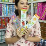 Anitha Sampath Instagram - @akfireworksandcrackers சிவகாசி வரைக்கும் போகாம branded சிவகாசி பட்டாசு வீட்ல இருந்தே வாங்கிக்கலாம்😍பட்டாசு வாங்க சரியான நேரம்😍 Sivakasi AK fireworks 7397146883, 9787970360 Website www.sivakasiakcrackers.com U can contact these whatsapp number or website to see the crackers picture with price and then buy..! They have some exciting offers too😀 3000 above-home appliance for top3 orders 5000 above- 15 shots free for all 8000 above-3in1 PC shots for all 10000 above-60 shots free for all They have a family combo pack just for 3000/- Relatives & friends ku gift panna gift boxes um iruku.. Book your crackers soon to avoid last time diwali traffic issues..and get your crackers on time😇 #sivakasicrackers #sivakasi #anithasampath #diwali #deepavali #diwali2023