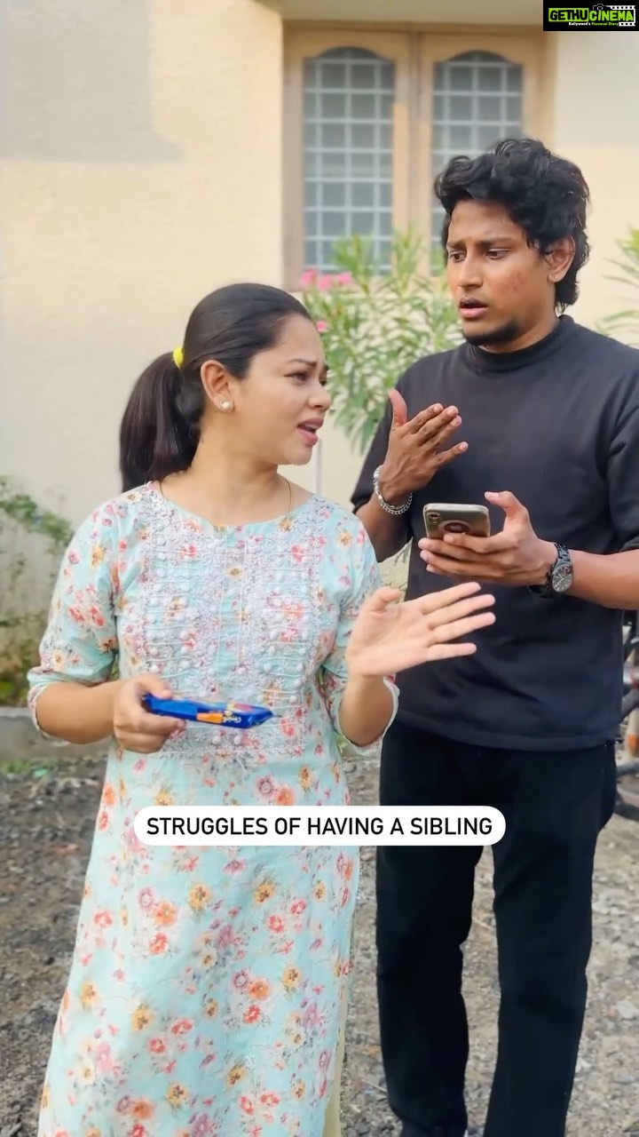 Anitha Sampath Instagram - Tag that sibling😤 Edit by @vicky_swagz #reels #reelsinstagram #comedy #funny #reelsindia #sister #sisterfun #sistercontent #siblings #brothersister #comedy #comedyvideos #funnyvideos #relatable #reelitfeelit #instafashion #instagood #instalike #instamood #instadaily #fun #anithasampath