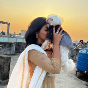 Anjali Instagram - What a day ❤️🧿 Wishing everyone a very happy Sankranthi & Pongal #blessed #gratitude #polodiaries #kite #festival