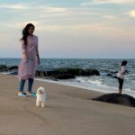 Anjali Instagram - A Paw-fect first beach experience for Polo ❤️✨ #polodiaries #polo #beach #love #perfect #day #reels #wednesday #vibes