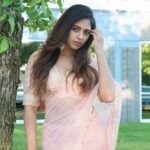 Anjali Instagram – ☀️

#happy #sunday