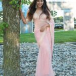 Anjali Instagram – 🌸

Outfit @kavithaguttaofficial 
Jewellery @houseofqc 

#pink #saree #elegance #nyc #usa #work #travel #bright #day #happy #sunday