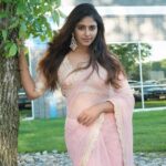 Anjali Instagram – ☀️

#happy #sunday